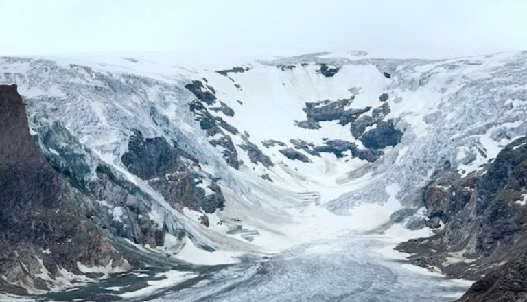ذوبان قياسي لنهر باسترزه الجليدي في النمسا