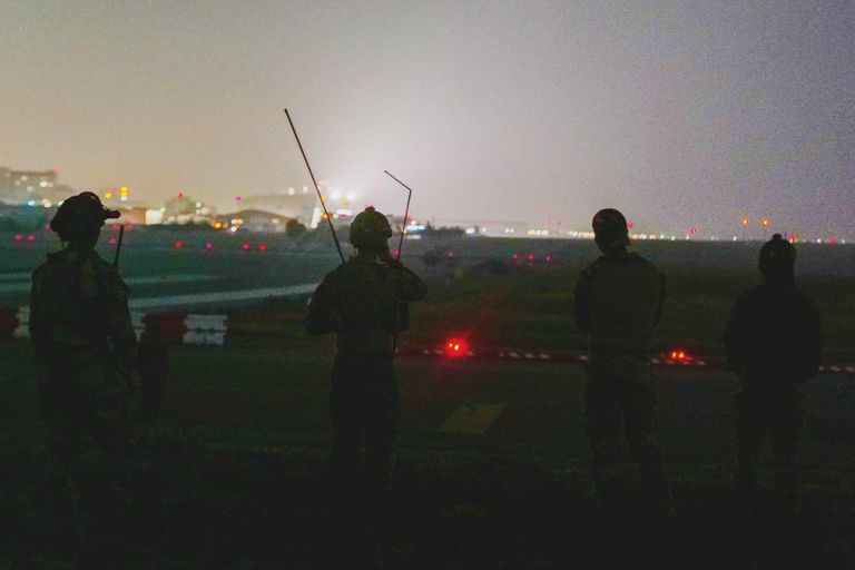 جانب من التدريبات العسكرية الأمريكية - الكورية الجنوبية جانب من التدريبات العسكرية الأمريكية - الكورية الجنوبية