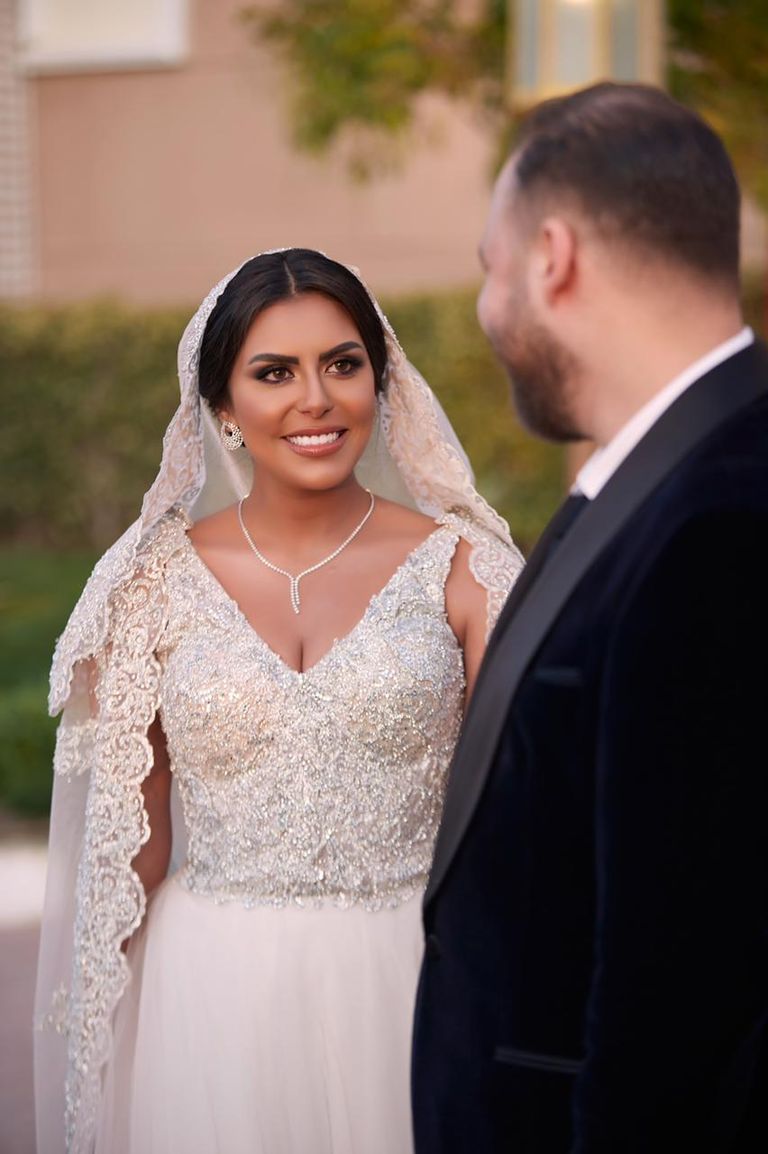 بكاء هاجر الشرنوبي في عقد قرانها