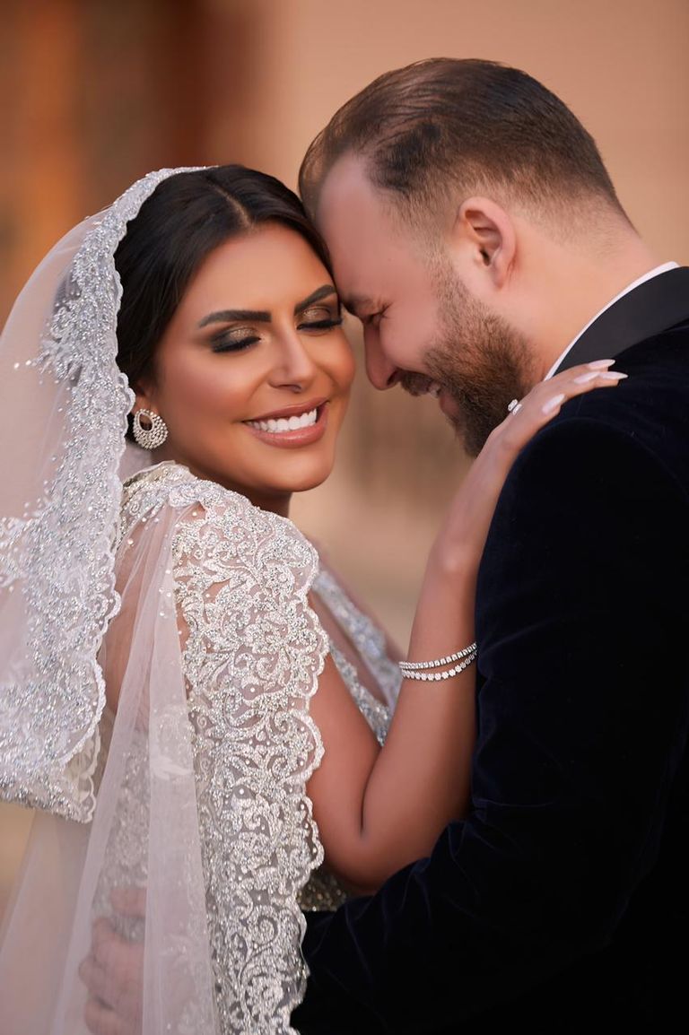 بكاء هاجر الشرنوبي في عقد قرانها