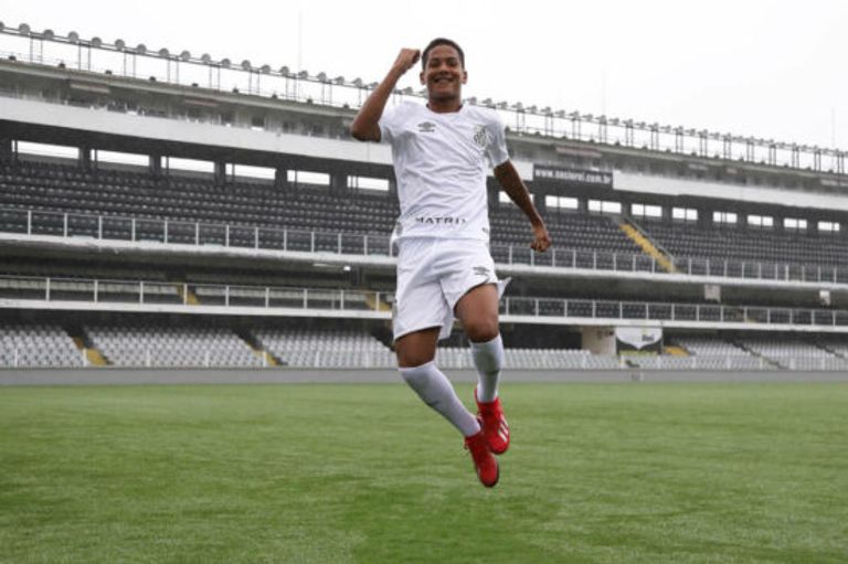 أنجيلو جابريال.. هل يكون نيمار الجديد؟ من تكون الموهبة البرازيلية الجديدة بعد إندريك؟