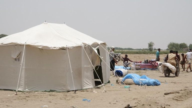 أحد عناصر خلية الأعمال الإنسانية