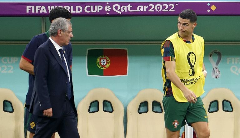 رونالدو ومدرب البرتغال السابق سانتوس كريستيانو رونالدو وبيرناردو سيلفا