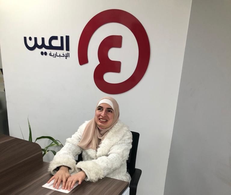 نبيلة يحيى تقرأ بطريقة برايل
