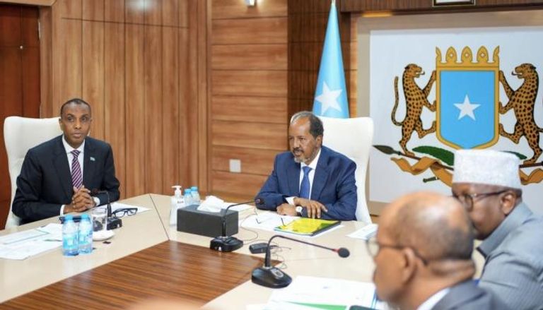 رئيس الصومال يترأس مجلس الحكومة