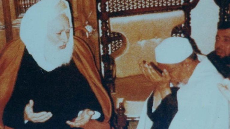 مسجد السيدة نفيسة بالقاهرة - أرشيفية