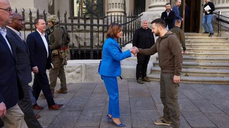 الرئيس الأوكراني فولوديمير زيلينسكي خلال خطابه في الكونغرس