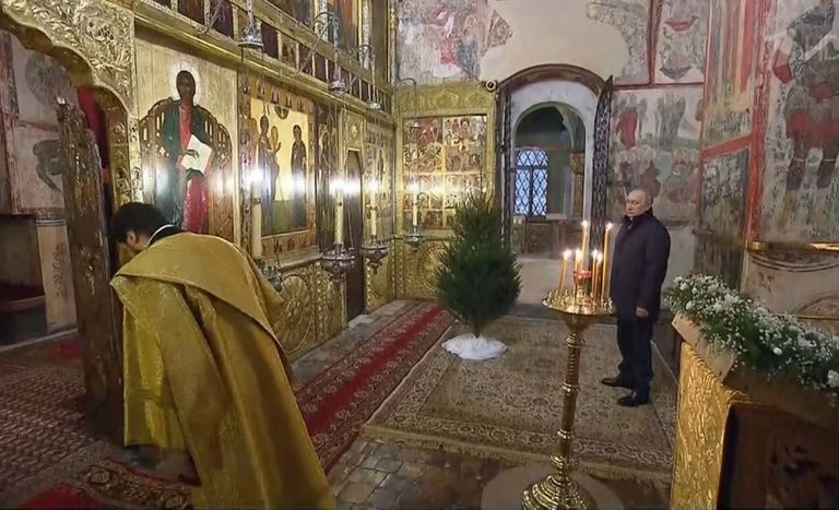 Putin celebrates the “Annunciation” at Christmas … and Kyiv congratulates him with the “mortar”