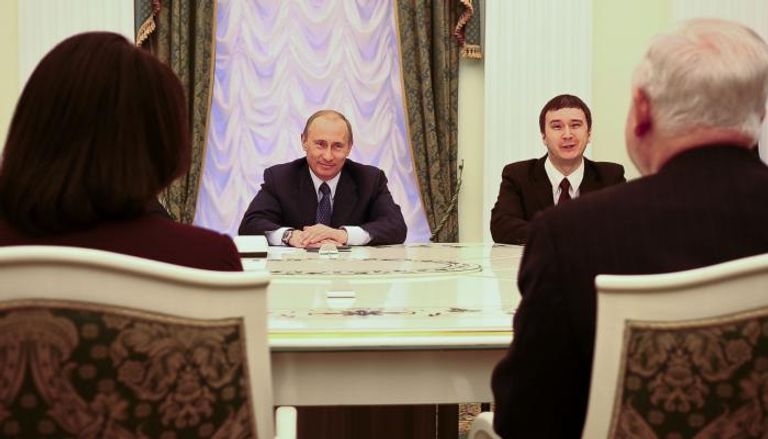 كوندليزا رايس وروبرت غيتس في ضيافة بوتين