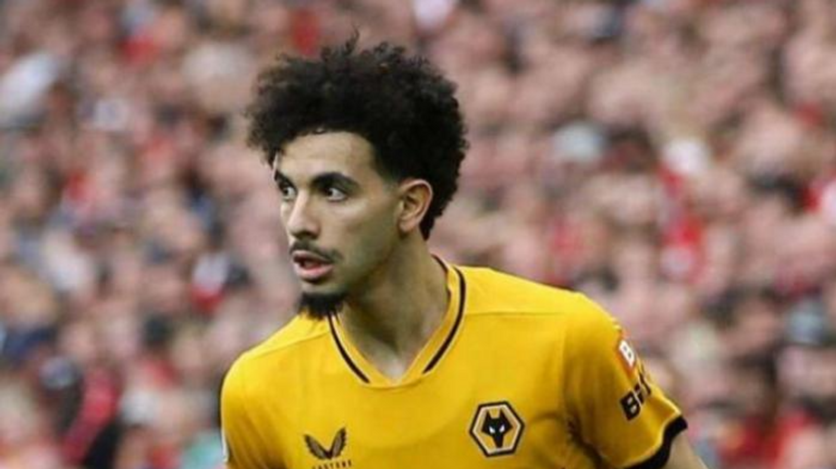 ريان آيت نوري نجم فريق ولفرهامبتون الإنجليزي