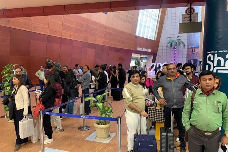 شرم الشيخ تستقبل أولى رحلات طيران قادمة من مطار أحمد آباد 