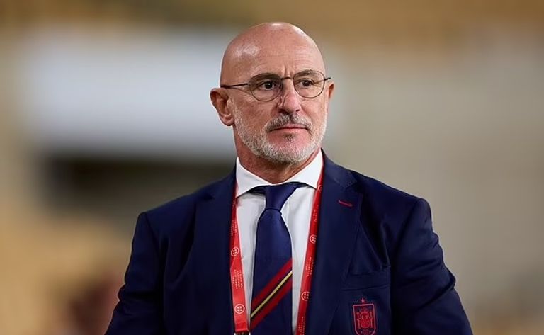 دي لا فونتي ريال مدريد وبرشلونة