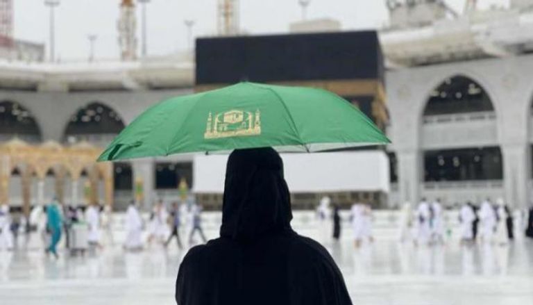 السعودية تسمح للمرأة بالحج دون محرم