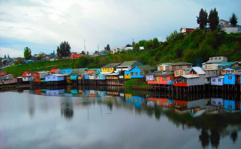 قرية Puqueldón قرية Zell am See