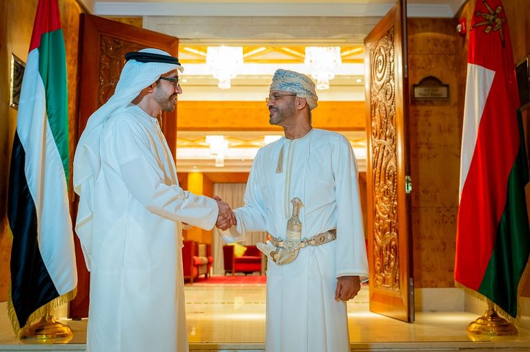 علما الإمارات وسلطنة عمان