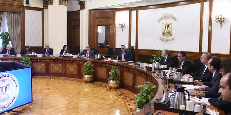 الحكومة المصرية تطلق مبادرة لدعم القطاعات الإنتاجية اجتماع مجلس الوزراء المصري اليوم الأربعاء