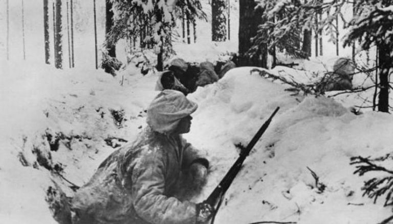 جندي روسي خلال إحدى معارك الحرب العالمية الثانية
