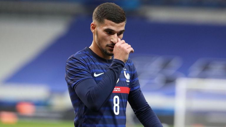 حسام عوار منتخب الجزائر