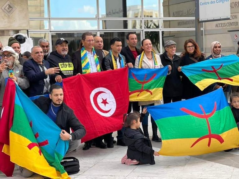 صورة للباس التقليدي التونسي الأمازيغي