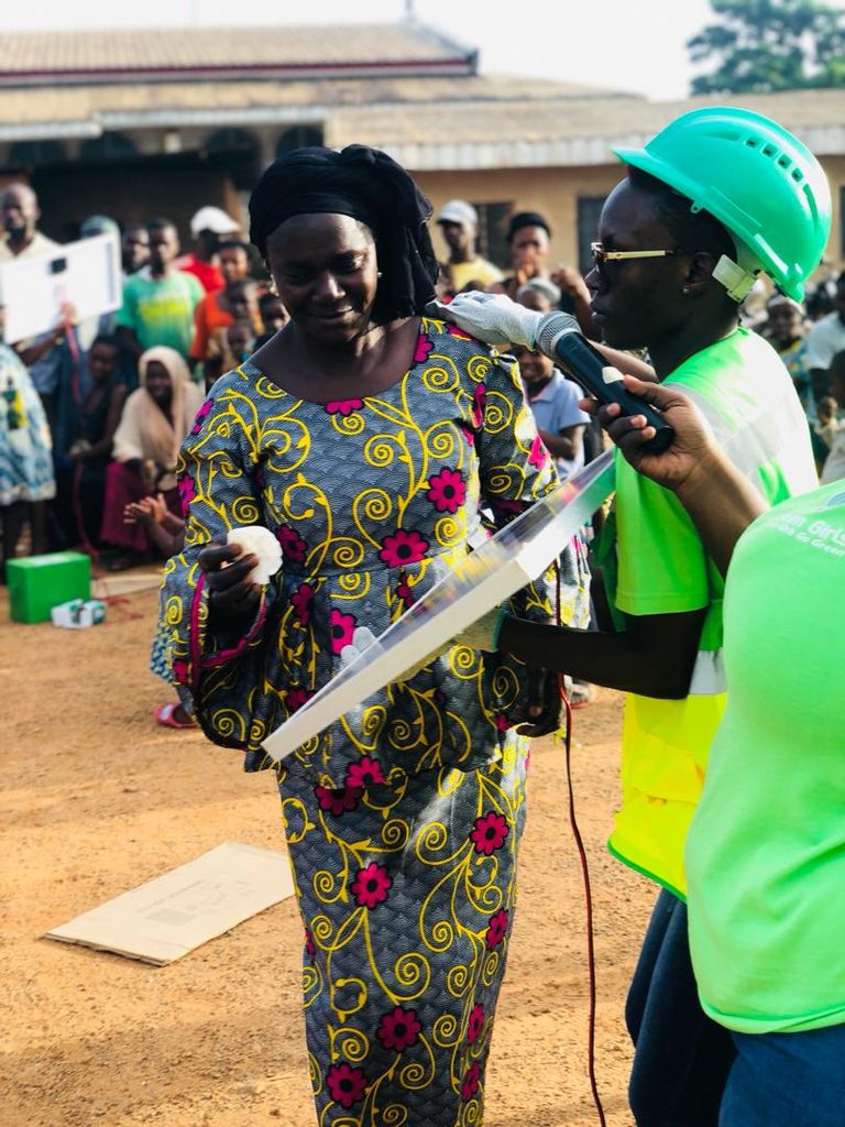 "منظمة الفتيات الخضر" تستخدم التقنيات الحديثة في توفير الطاقة النظيفة بأسعار مناسبة شعار جائزة زايد للاستدامة 2023