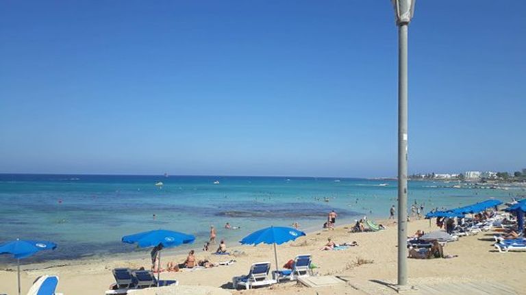 بروتاراس أحد مدن السياحة في قبرص للأطفال أماكن السياحة في قبرص للأطفال في"متعة لا تنسى"