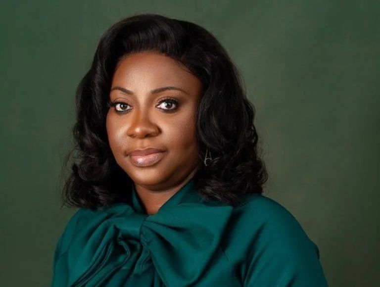 باتريشا أوبو ناي باتريشا أوبو ناي