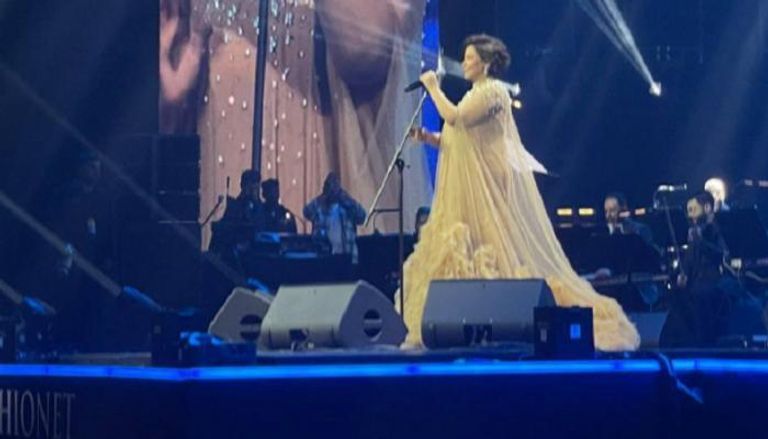 شيرين مع حسام حبيب وفضل شاكر