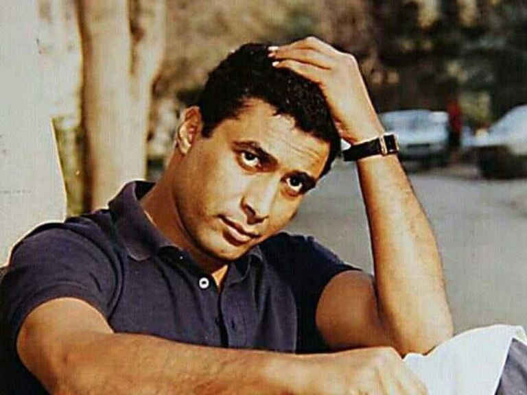 الفنان الراحل أحمد زكي