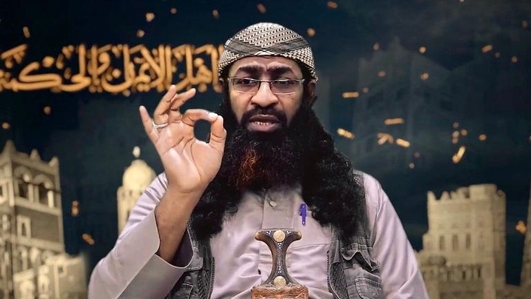 دورية لتنظيم القاعدة الإرهابي-  أرشيفية