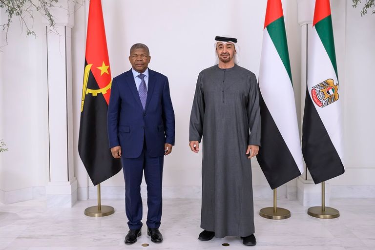 الشيخ محمد بن زايد آل نهيان يستقبل رئيس أنغولا
