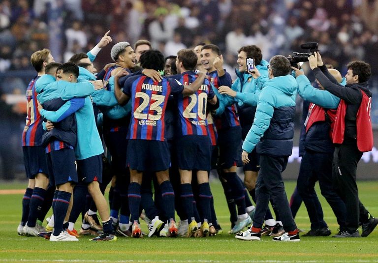 برشلونة بطل السوبر الإسباني 2022-2023 برشلونة بطل السوبر الإسباني 2022-2023