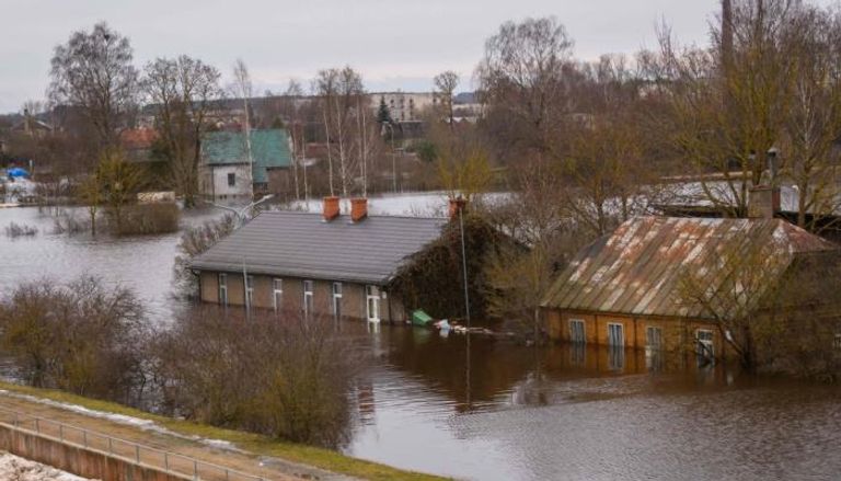 جانب من فيضانات لاتفيا  