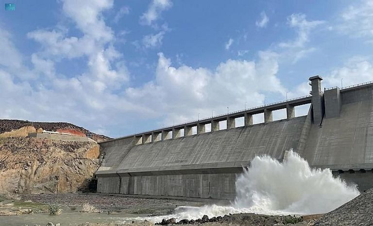 السعودي تشهد سقوطا للأمطار الثلاثاء