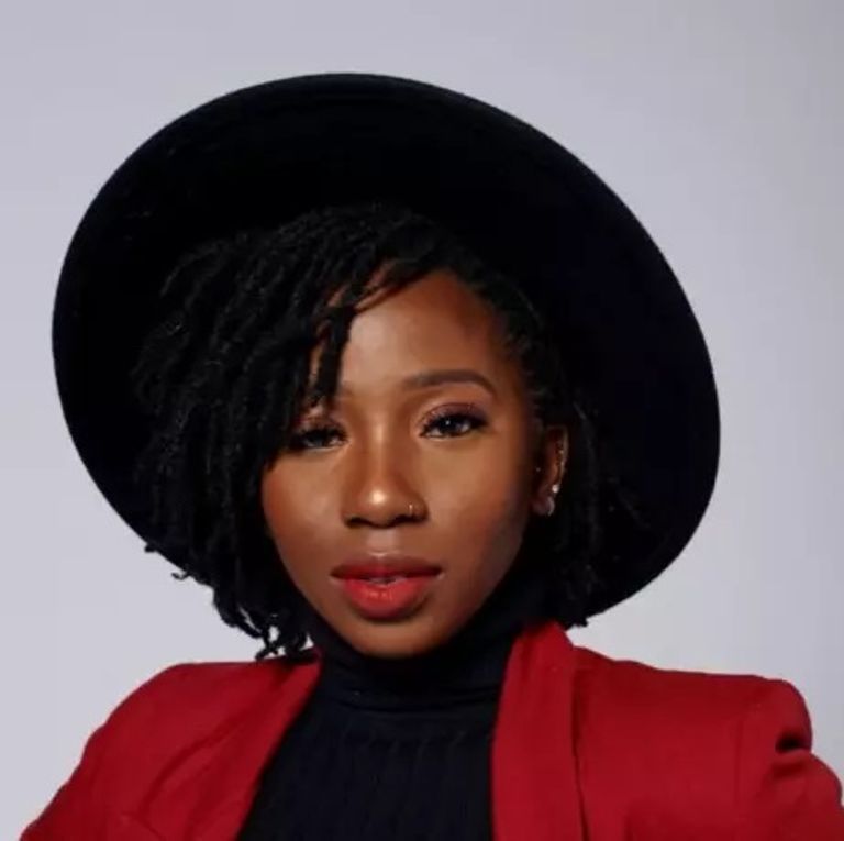 "أدانا ستاينكر" صانعة المحتوى الهندية الشهيرة براجاكتا كولي