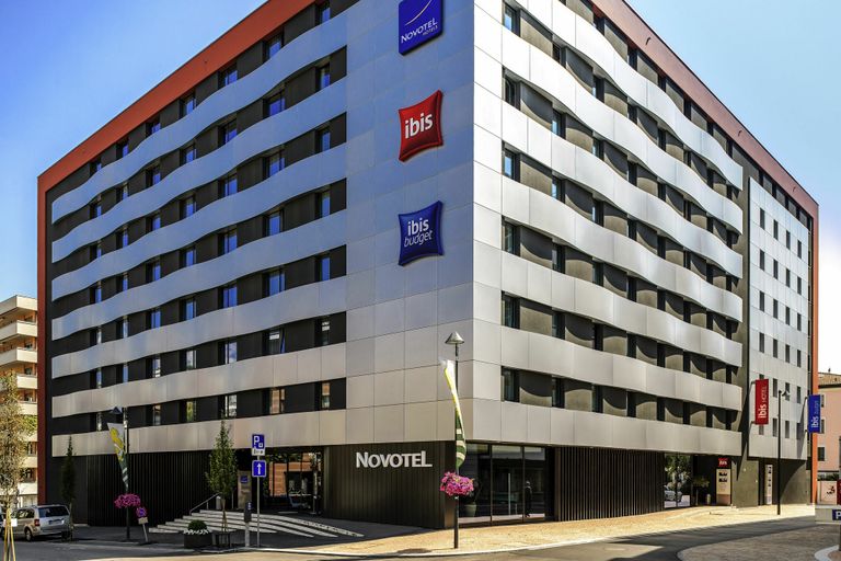 فندق إيبيس لوغانو بارادايس أحد أفضل الفنادق في لوغانو السياحة في لوغانو.. 5 مقاصد رائعة بقلب سويسرا الإيطالية