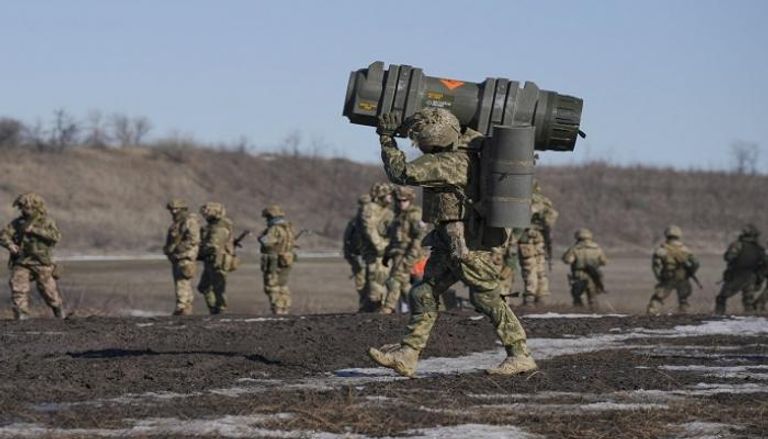 الغرب يمد أوكرانيا بالعديد من الأسلحة المتطورة 