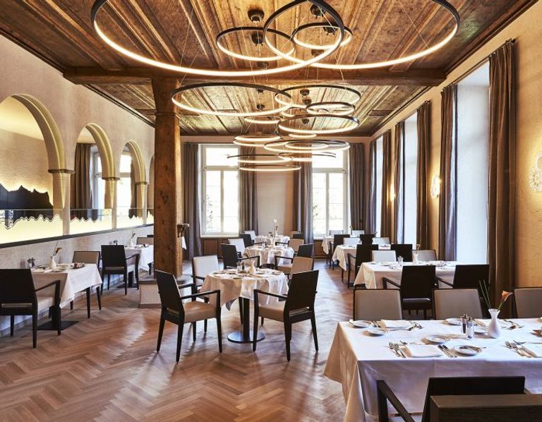 قاعة الطعام بالفندق السويسري فندق Grandhotel Belvédère في دافوس