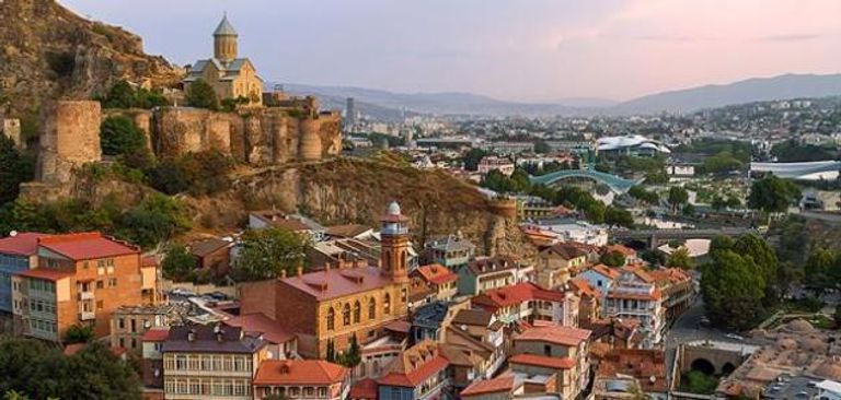 تبليسي أحد أهم المدن السياحية في جورجيا 5 من أهم المدن السياحية في جورجيا تكشف عن جمال طبيعي
