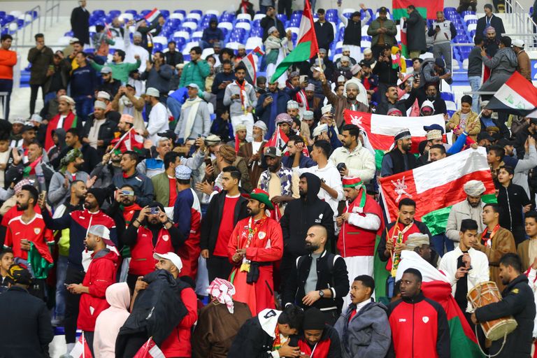 جماهير منتخب عمان في خليجي 25 الحضور الجماهيري المكثف زين مباريات خليجي 25