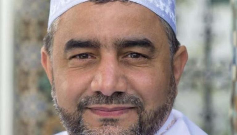 عضو المجلس الوطني للأئمة في فرنسا الإمام عبدالعلي مأمون