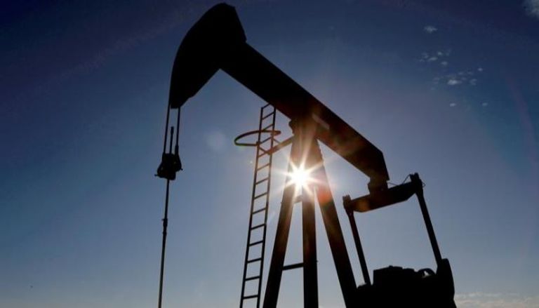 النفط يسجل أعلى إغلاق له منذ أول ديسمبر بفضل التفاؤل إزاء الطلب الصيني