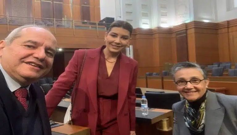 جانب من اعتصال عدد من النواب داخل البرلمان اللبناني