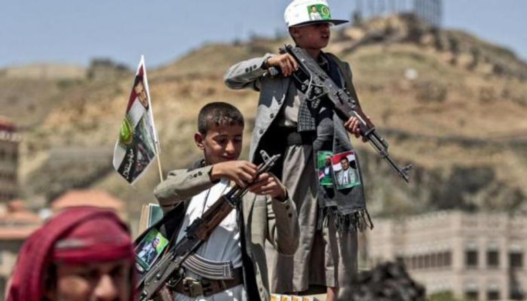 أطفال جندتهم مليشيات الحوثي بصفوفها - أرشيفية