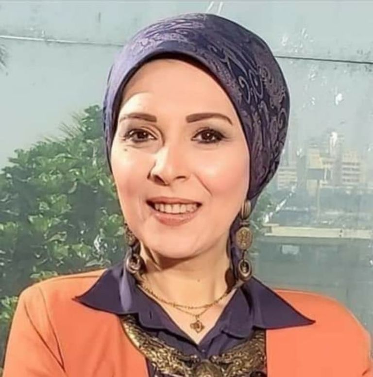 الدكتور عزة زيان استشاري العلاقات الأسرية والاجتماعية الخلافات الزوجية ليست نهاية المطاف - تعبيرية