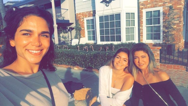 الفنانة المصرية علا غانم