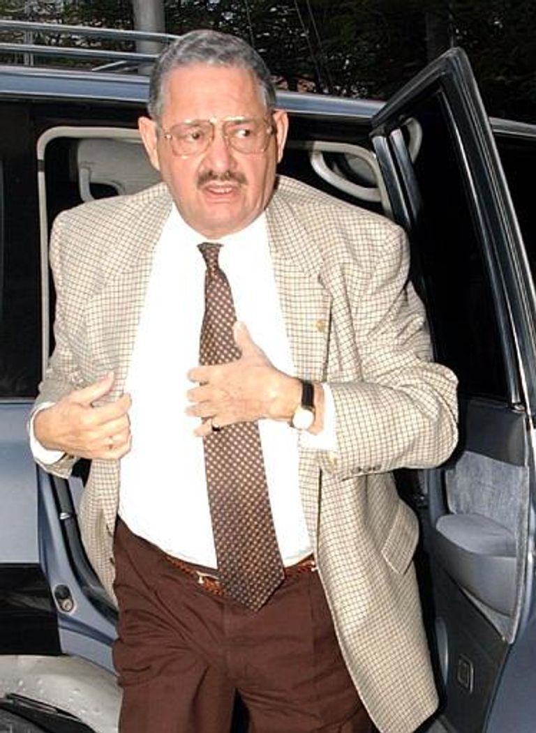 زعماء دول اختاروا الانتحار لأسباب مختلفة