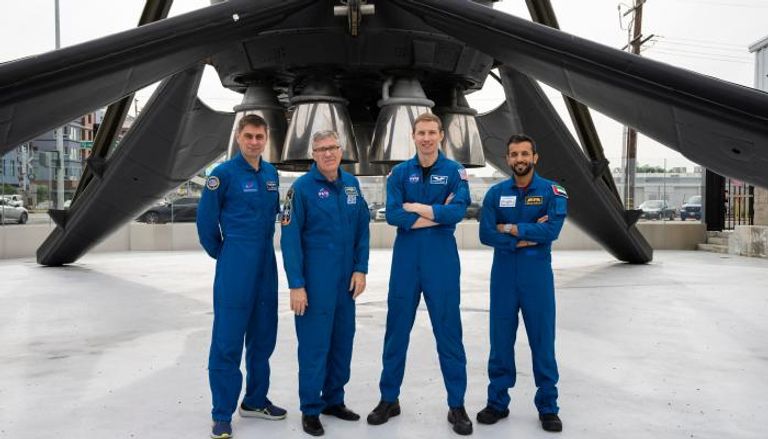 الرواد المشاركون بأول مهمة طويلة الأمد لرواد الفضاء العرب
