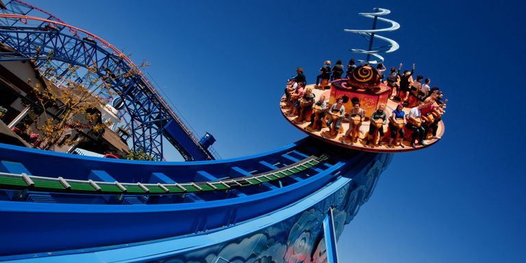 حديقة "Blackpool Pleasure Beach"أحد أماكن السياحة في بلاكبول السياحة في بلاكبول.. 6 مزارات مبهرة بقلب بريطانيا