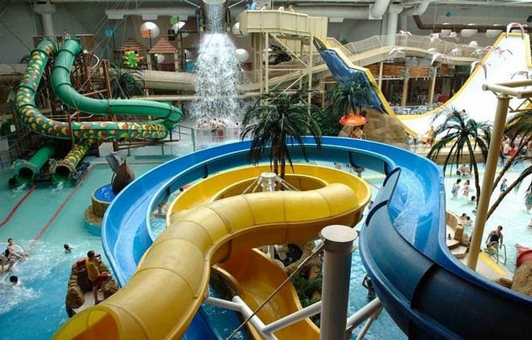 حديقة "Sandcastle Waterpark" أحد أماكن السياحة في بلاكبول السياحة في بلاكبول.. 6 مزارات مبهرة بقلب بريطانيا