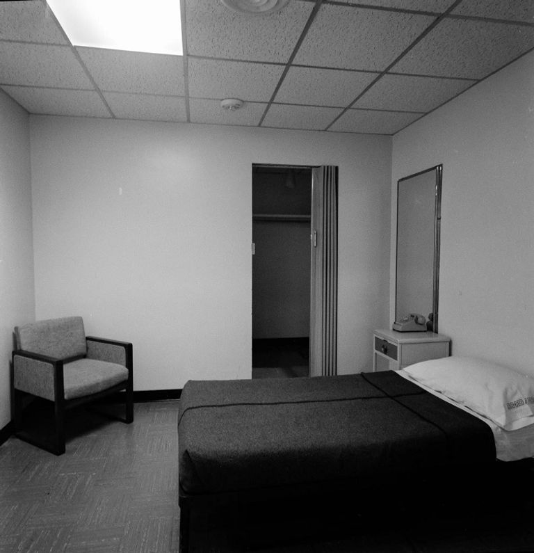 حرب أوكرانيا تعيد الشهرة لمخبأ نووي بكندا